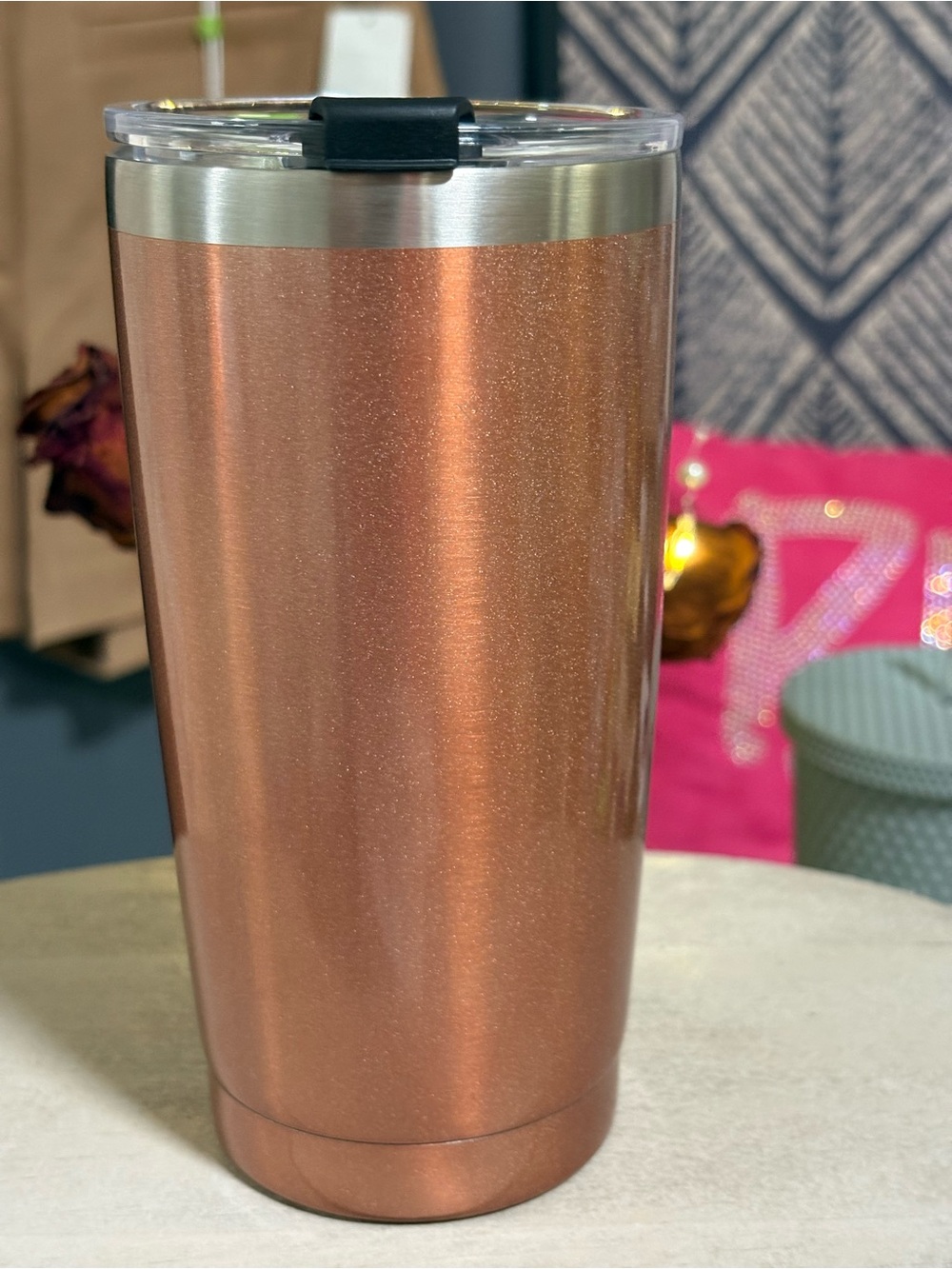 The "Dog Mom" ​​Stainless Steel Thermal Mug in Rose Gold 🐶 - Picture 4 of 16